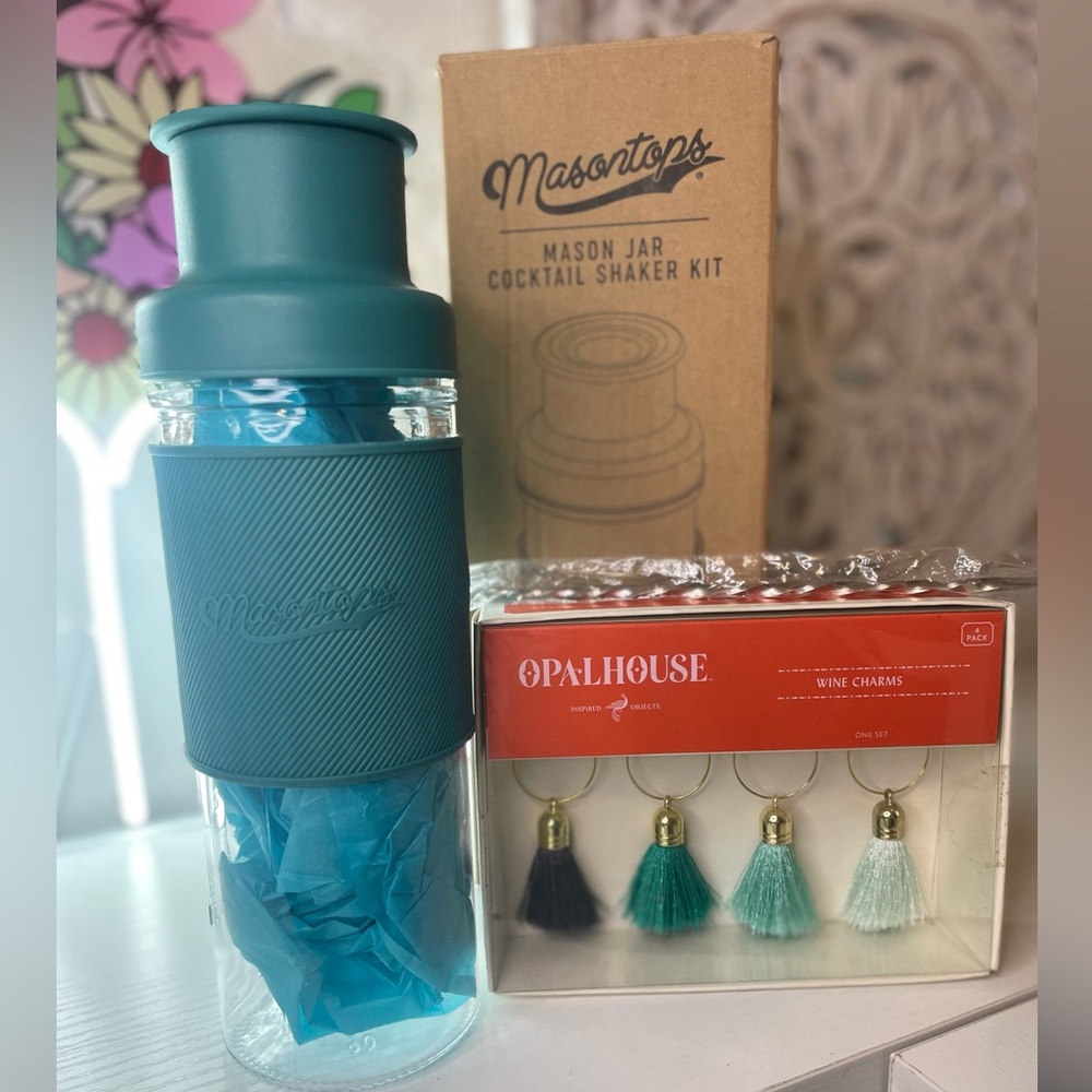 Masontops Mason Jar Cocktail Shaker Kit